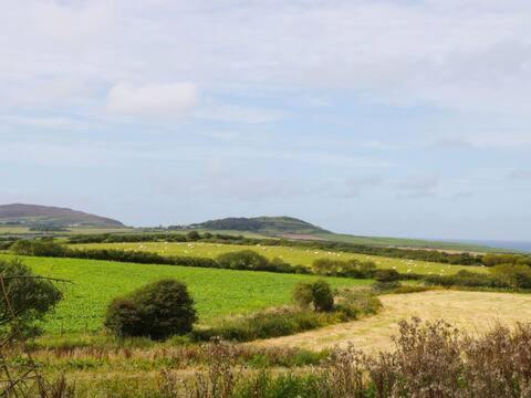 Ty Rhos, Farm Stay, Sleeps 4, Rhoshirwaun 2 Miles From Aberdaron Buitenkant foto